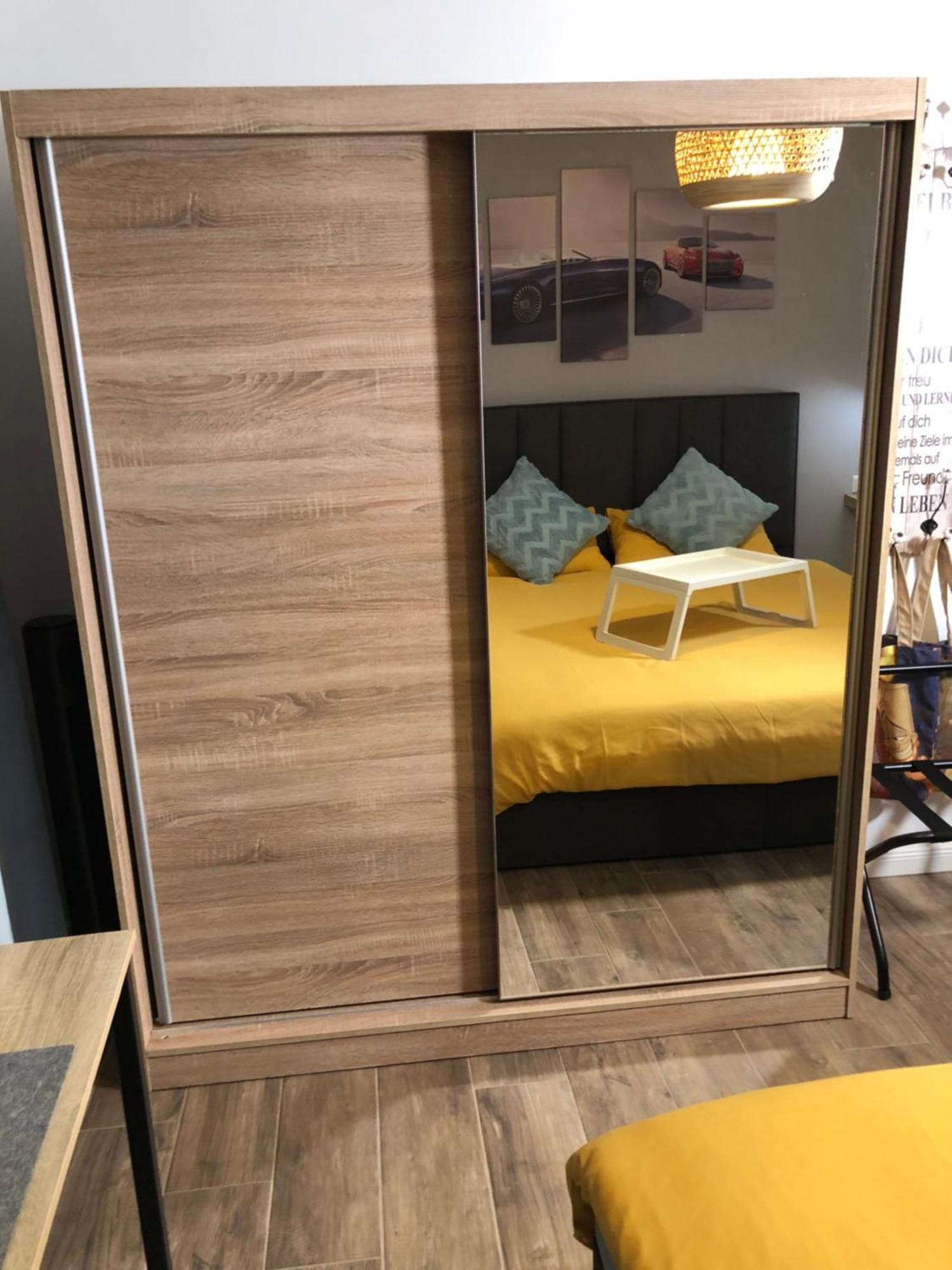 Stylisches Maybach Appartement Mit Terrasse Fuer 5 Personen, 5 Betten, Grosse Kochinsel, Homeoffice Mit 250Mbit Wlan Aidlingen Extérieur photo